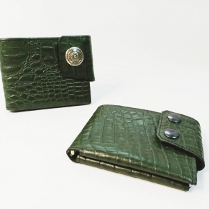 Billetera con Textura Croco – Verde